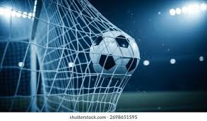 0-2大冷门，尤文图斯倒下，欧冠4轮不败终结，将参加淘汰赛附加赛